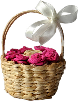 Rope International Corn Floral Arrangement Beige, Pink Assorted Artificial Flower with Pot(Pack of 1)
Rope International Corn Floral Arrangement Beige, Pink Assorted Artificial Flower with Pot(Pack of 1)