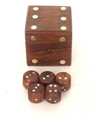 Home Sparkle 5 Dice Box Board Game