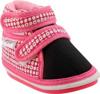 kitkat Boys & Girls Velcro Casual Boots(Multicolor, Black;pink