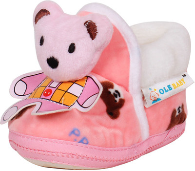 Ole Baby Teddy Plush and Applique Soft Furry Organic 3d Toons 12-18 Months Booties(Toe to Heel Length - 13 cm Pink)
Ole Baby Teddy Plush and Applique Soft Furry Organic 3d Toons 12-18 Months Booties(Toe to Heel Length - 13 cm Pink)