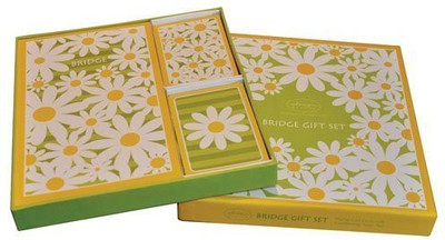 Design Design Daisy Crazy Boxed Bridge Gift Set(Multicolor)