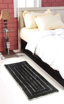 MY HOUSE Black Polyester Carpet(45 cm X 127 cm)