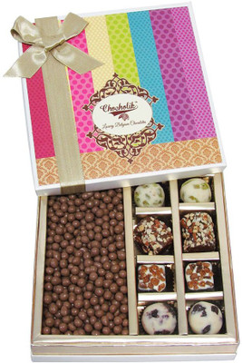 Chocholik Marvelous Treat Of Butterscotch, Sweets And Chocolate Fudges(420 g)
Chocholik Marvelous Treat Of Butterscotch, Sweets And Chocolate Fudges(420 g)