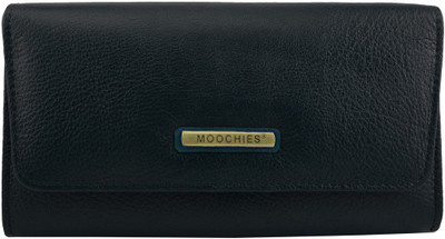 Moochies Formal Black Clutch
Moochies Formal Black Clutch