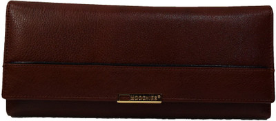 Moochies Casual Red Clutch