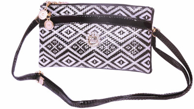 Shoppie Zone Casual White Clutch
