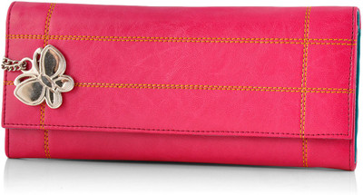 Butterflies Casual Pink Clutch