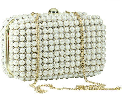 Sadaf Party White Clutch