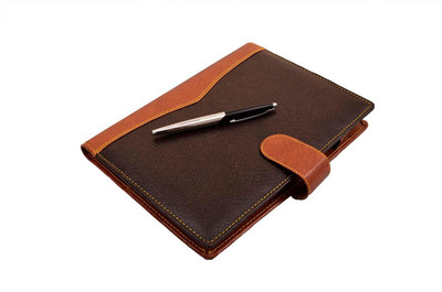 COI A4 Diary(ELEGANT BLACK AND BROWN LEATHERITE DIARY 2017 WITH PEN, BLACK AND BROWN)
COI A4 Diary(ELEGANT BLACK AND BROWN LEATHERITE DIARY 2017 WITH PEN, BLACK AND BROWN)
