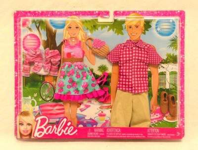 Barbie Fashionistas Outfit Collection And Ken At A Picnic(Multicolor)