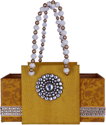 Janeet Showpiece Gift Set