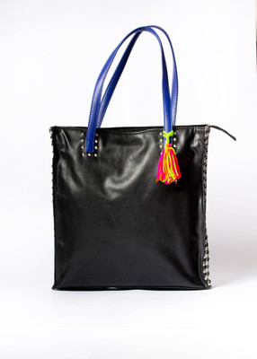 Desi Drama Queen Tote(Black)