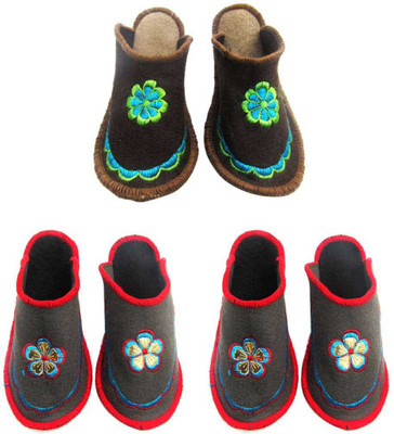 Champaliya Slippers, Multicolor