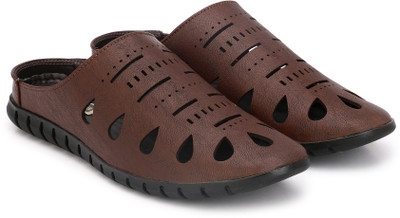 Fentacia Men Brown Sandals