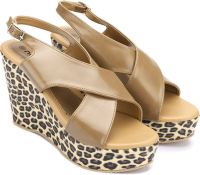 Nell Women BEIGE Wedges