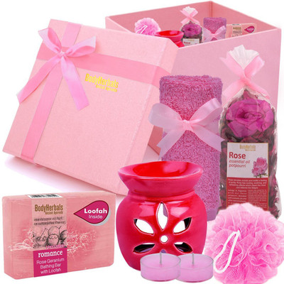 BodyHerbals Rose Soap Spa Set (Rose Geranium Bathing Bar with Natural loofah (100 grams)(Set of 6)
BodyHerbals Rose Soap Spa Set (Rose Geranium Bathing Bar with Natural loofah (100 grams)(Set of 6)