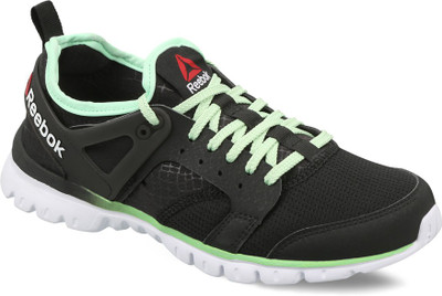 REEBOK AMAZE RUN Running Shoes For Women(Black, Green, White, Blk/seafoam green/wht
REEBOK AMAZE RUN Running Shoes For Women(Black, Green, White, Blk/seafoam green/wht