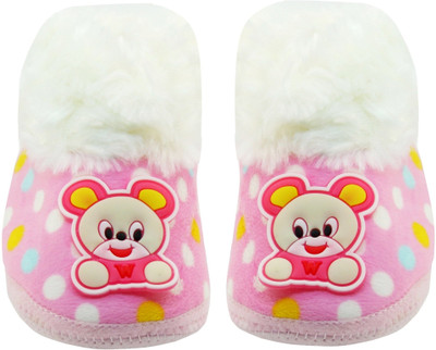 Neska Moda Panda 0 To 12 Month Baby Booties(Toe to Heel Length - 10 cm Pink)