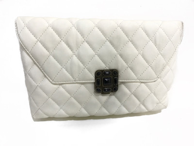 Nirang Party White Clutch