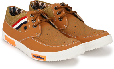 Ruggero Fashion Sole Casuals For Men(Tan