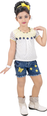Baby Girl's Awasome Top and Shorts set (18 Months to 24 Months) Girls Party(Festive) Shorts Top(Yellow
Baby Girl's Awasome Top and Shorts set (18 Months to 24 Months) Girls Party(Festive) Shorts Top(Yellow