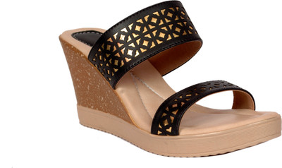Bora Bora Women Black Wedges