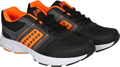 Aero Ignite Training & Gym Shoes For Men(Black, Orange