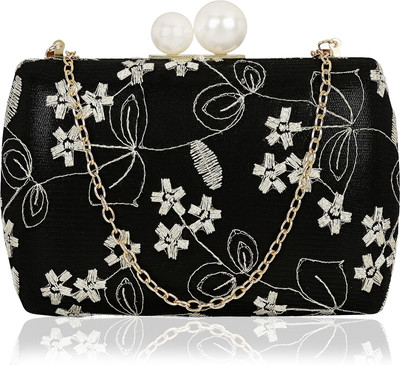 Kleio Party Black Clutch