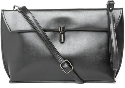 Mast & Harbour Casual Black Clutch