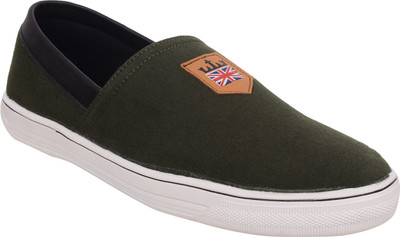 EZYWEAR Casuals For Men(Green