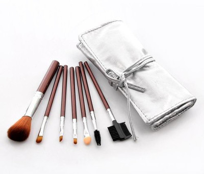 8decades New Arrival Stylish Super Professional Cosmetic Makeup Brushes Set Kit(Pack of 7)
8decades New Arrival Stylish Super Professional Cosmetic Makeup Brushes Set Kit(Pack of 7)
