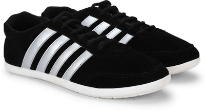 Newport Flex Sneakers For Men(Black, White, Black/silver