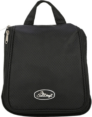 SuiDhaga Mattie Black Zippered Lightweight Shaving Kit Organiser/Utility Hanging Cover/Multi Purpose Kit Organiser(Black)
SuiDhaga Mattie Black Zippered Lightweight Shaving Kit Organiser/Utility Hanging Cover/Multi Purpose Kit Organiser(Black)
