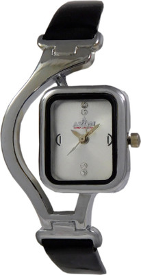 A Avon Designer Watch - For Girls