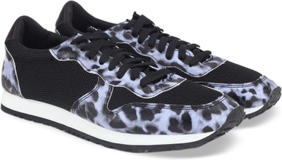 Carlton London CLL-3256 Sneakers For Women(Black
