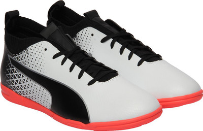 Puma evoKNIT FTB IT Football Shoes For Men(White, Black, Puma white-puma black-fiery coral
Puma evoKNIT FTB IT Football Shoes For Men(White, Black, Puma white-puma black-fiery coral