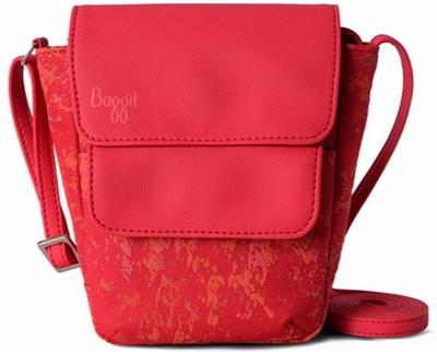 Baggit Women Casual Red Nylon Sling Bag