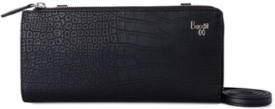 Baggit Women Casual Black PU Sling Bag