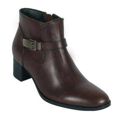 Salt N Pepper Casuals For Women(Maroon, Wine