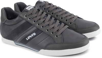 Levi's Turlock Sneakers For Men(Grey, Regular grey