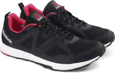 REEBOK REEBOK DASH TR Training & Gym Shoes For Women(Black, Black/blazing pink/wht
REEBOK REEBOK DASH TR Training & Gym Shoes For Women(Black, Black/blazing pink/wht