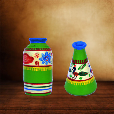 iHandikart Handpainted Terracotta Warli Pots 4 Inch (Set of 2) 7003-11 Vase Filler(Table Pots)
iHandikart Handpainted Terracotta Warli Pots 4 Inch (Set of 2) 7003-11 Vase Filler(Table Pots)