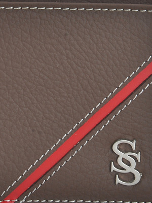 Second Skin Men Brown Genuine Leather Wallet(10 Card Slots) 
Second Skin Men Brown Genuine Leather Wallet(10 Card Slots)