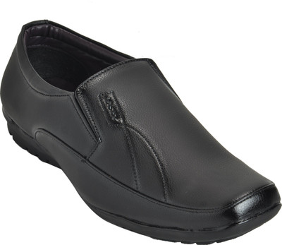 Kolapuri Centre 5292 Slip On For Men(Black