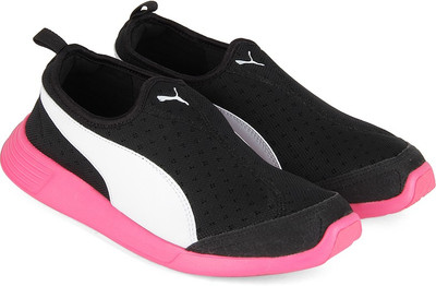 Puma ST Trainer Evo Slip-on DP Running Shoes For Women(Black, Puma black-knockout pink
Puma ST Trainer Evo Slip-on DP Running Shoes For Women(Black, Puma black-knockout pink
