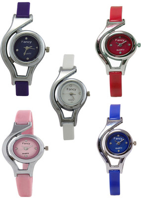 Gopal Shopcart studded latest collection with beautiful attractive Watch - For Women
Gopal Shopcart studded latest collection with beautiful attractive Watch - For Women