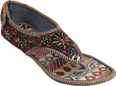 Footrendz Women Multi Flats