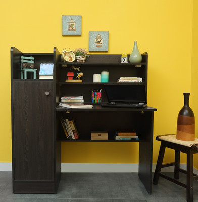 Valtos Engineered Wood Study Table(Finish Color - Wenge)