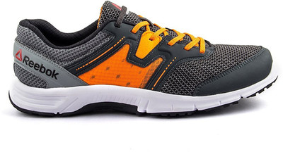 REEBOK CARTHAGE RUN Running Shoes For Men(Multicolor, Gravel/gryy/nacho/wht/blk 
REEBOK CARTHAGE RUN Running Shoes For Men(Multicolor, Gravel/gryy/nacho/wht/blk