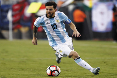 Lionel-Messi poster19. Poster Paper Print(18 inch X 12 inch, Rolled)